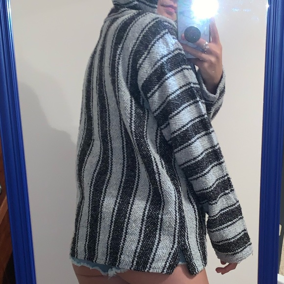 Jacket - Picture 2 of 4